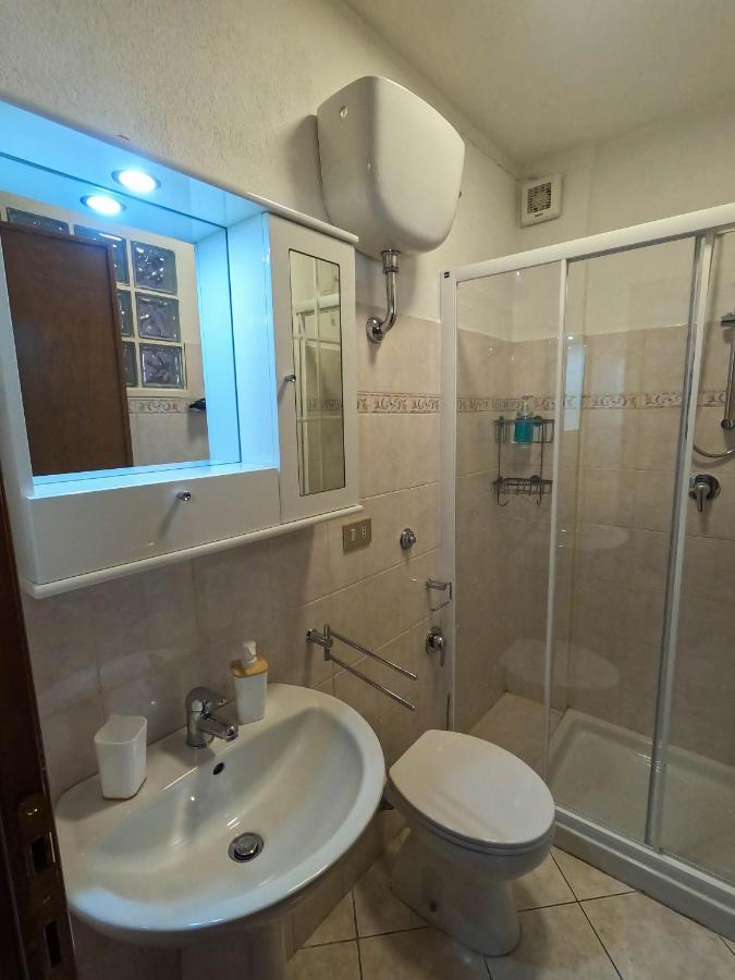 San Domenico House - Centro Storico Bed & Breakfast L'Aquila Ngoại thất bức ảnh