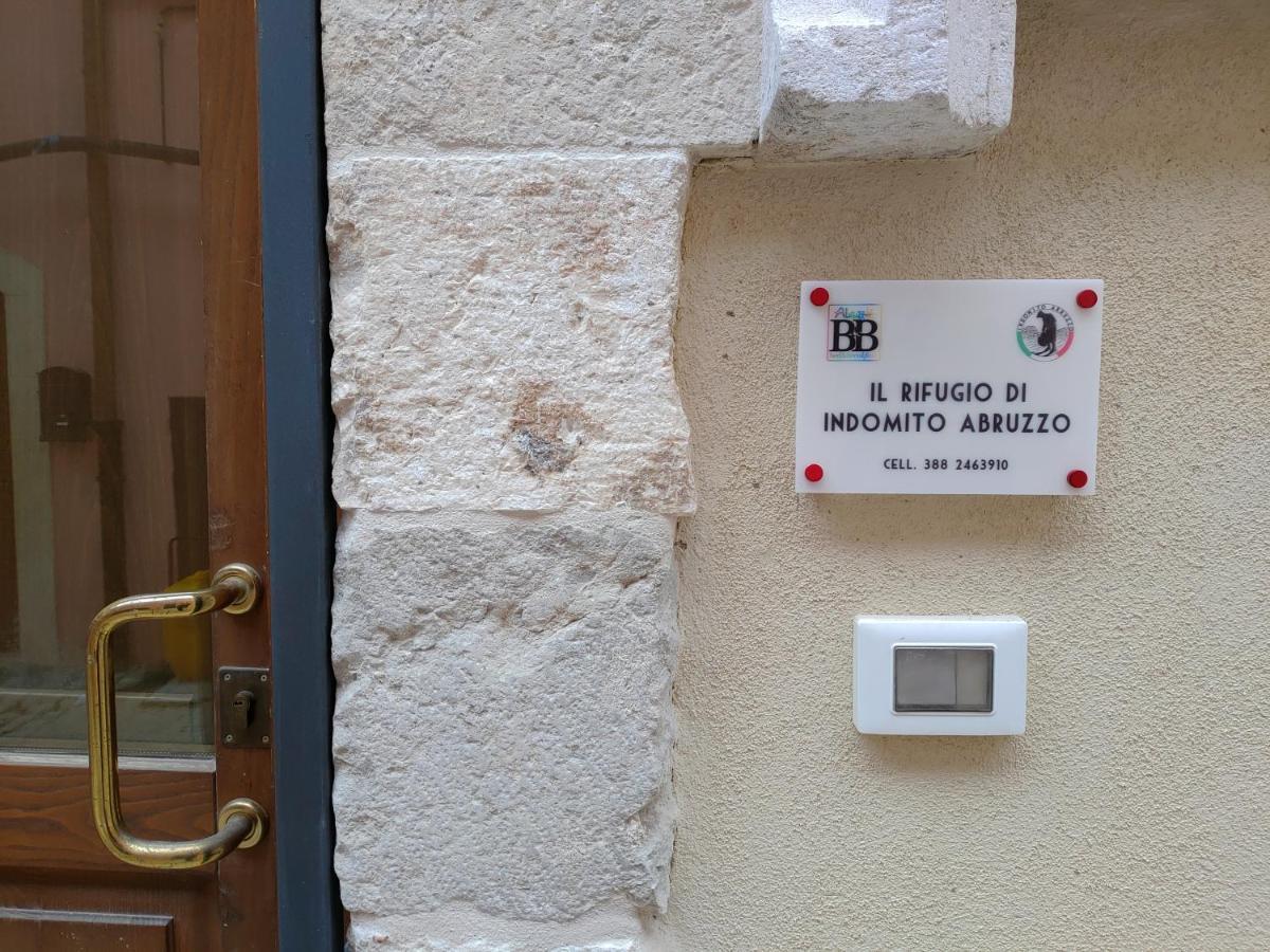 San Domenico House - Centro Storico Bed & Breakfast L'Aquila Ngoại thất bức ảnh
